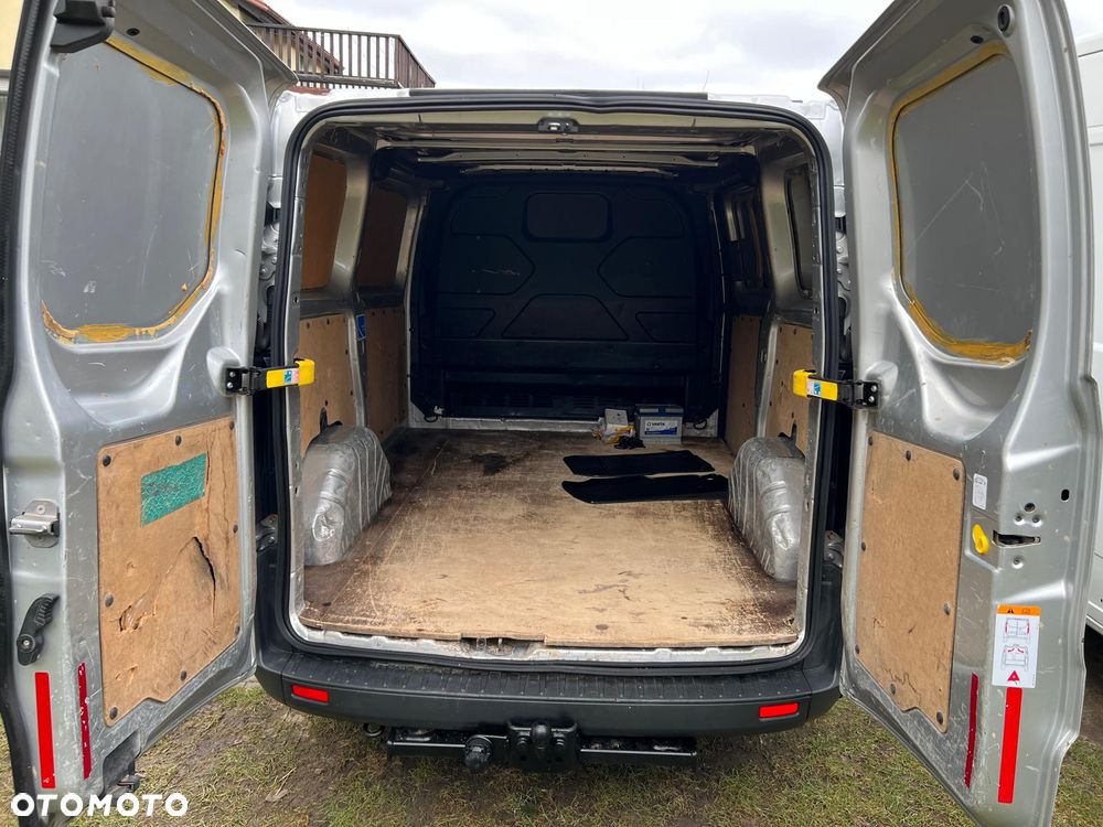 Ford TRANSIT CUSTON - 11