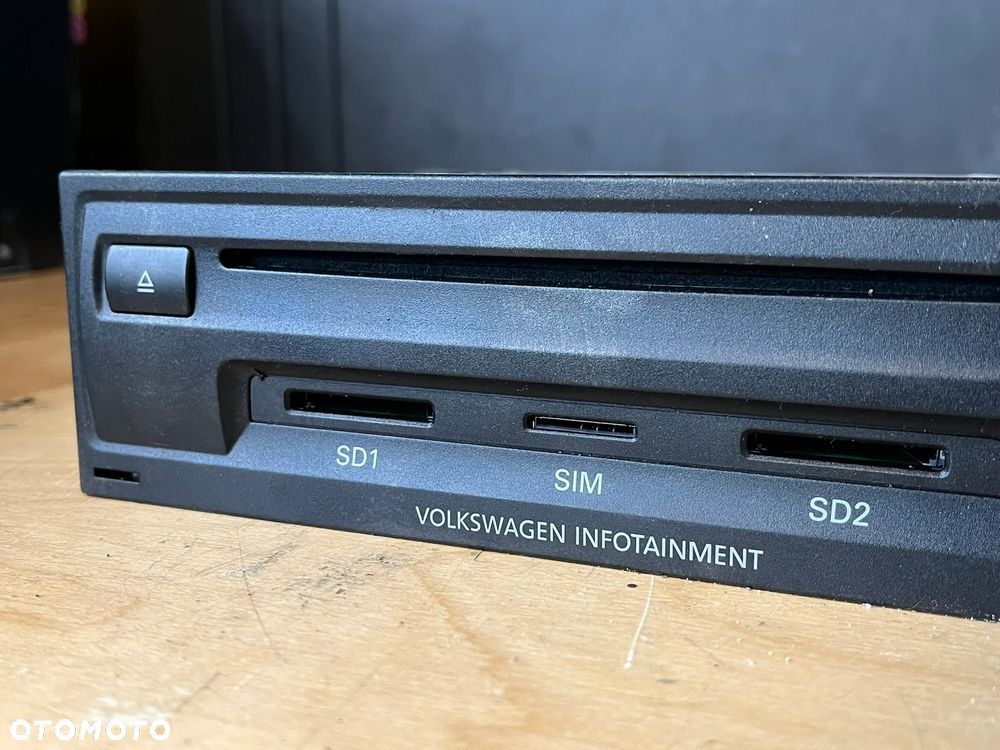 VW Touareg Stacja multimedialna Czytnik nawigacji SD SIM MMI 7P6035670G - 4