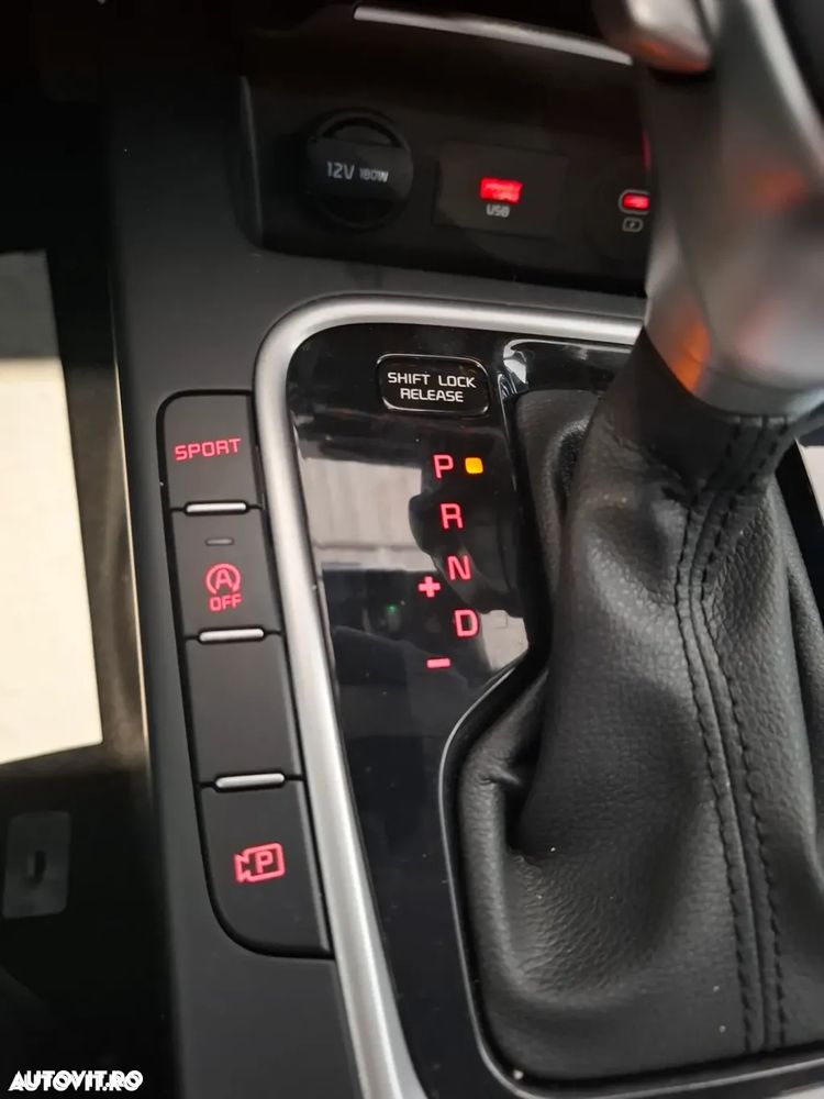 Kia XCeed 1.5 T-GDI 7DCT City - 11