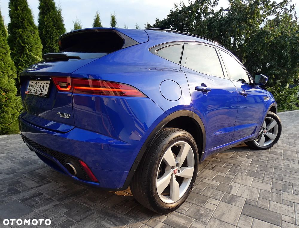 Jaguar E-Pace 2.0 i4P AWD R-Dynamic S - 36