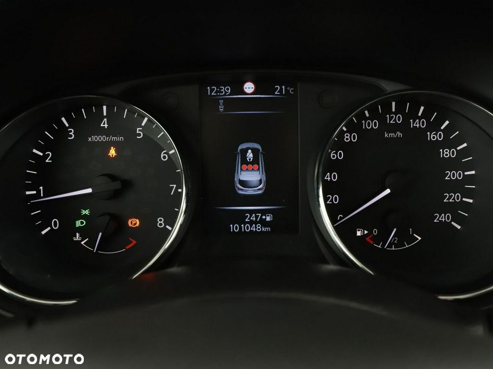 Nissan Qashqai 1.6 DIG-T N-Connecta - 23