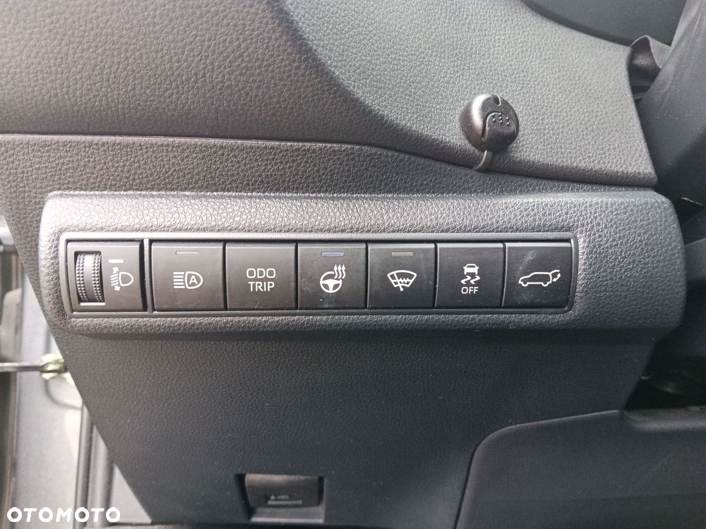 Toyota Corolla 1.8 Hybrid Style - 16