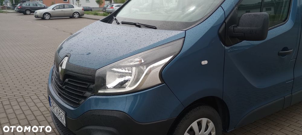 Renault Trafic - 1