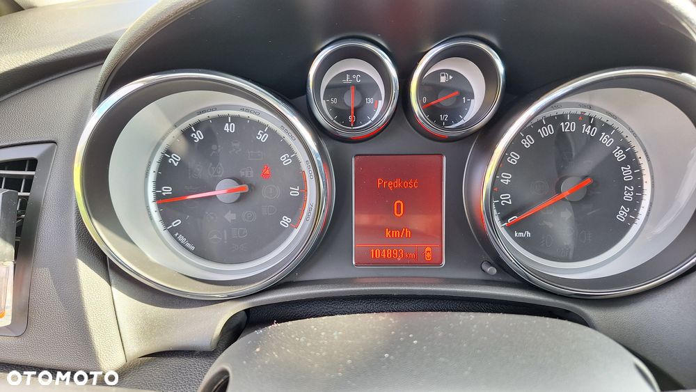 Opel Astra 1.4 T Executive EU6 - 12