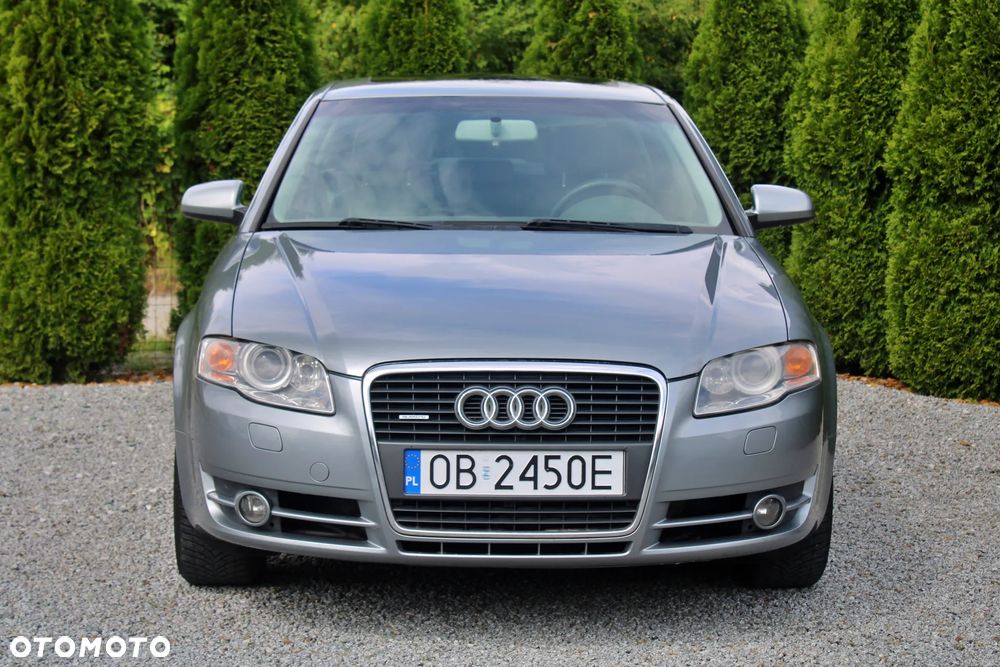 Audi A4 Limousine 2.0 T FSI quattro tiptronic - 11