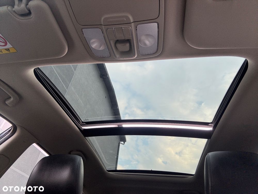 Kia Carens 1.7 CRDi Vision - 21
