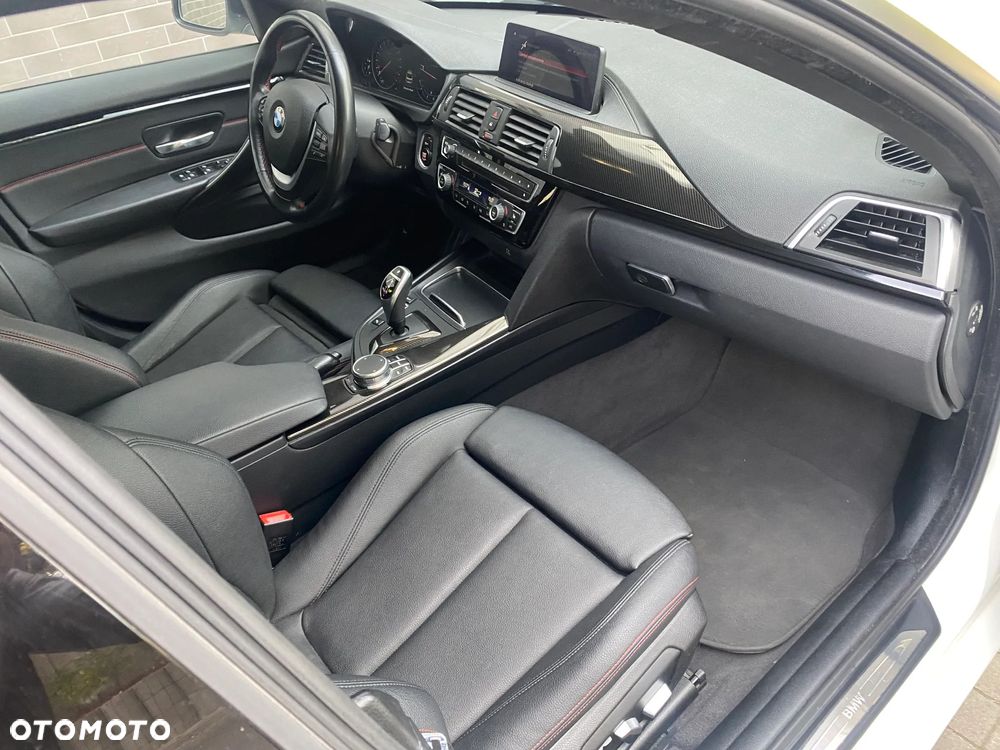 BMW Seria 4 420d Gran Coupe M Sport - 34