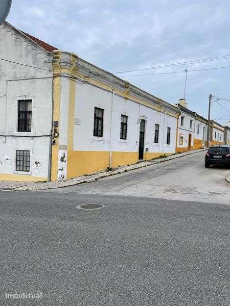 Imóvel de grande escala no Centro do Cartaxo - Grande imagem: 2/10