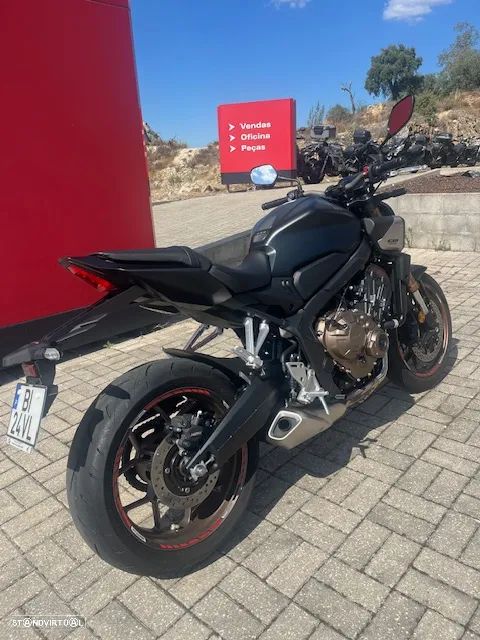 Honda CB 650R - 5