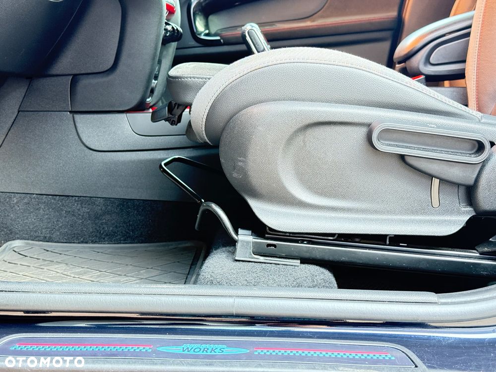 MINI John Cooper Works ALL4 sport - 25
