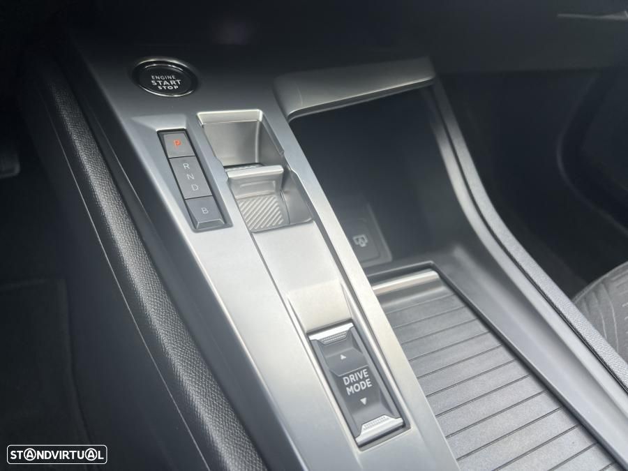 Peugeot 308 SW 1.6 Hybrid Active Pack e-EAT8 — fotografia 45