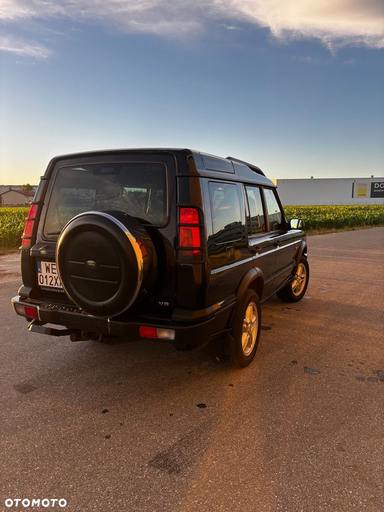 Land Rover Discovery - 4