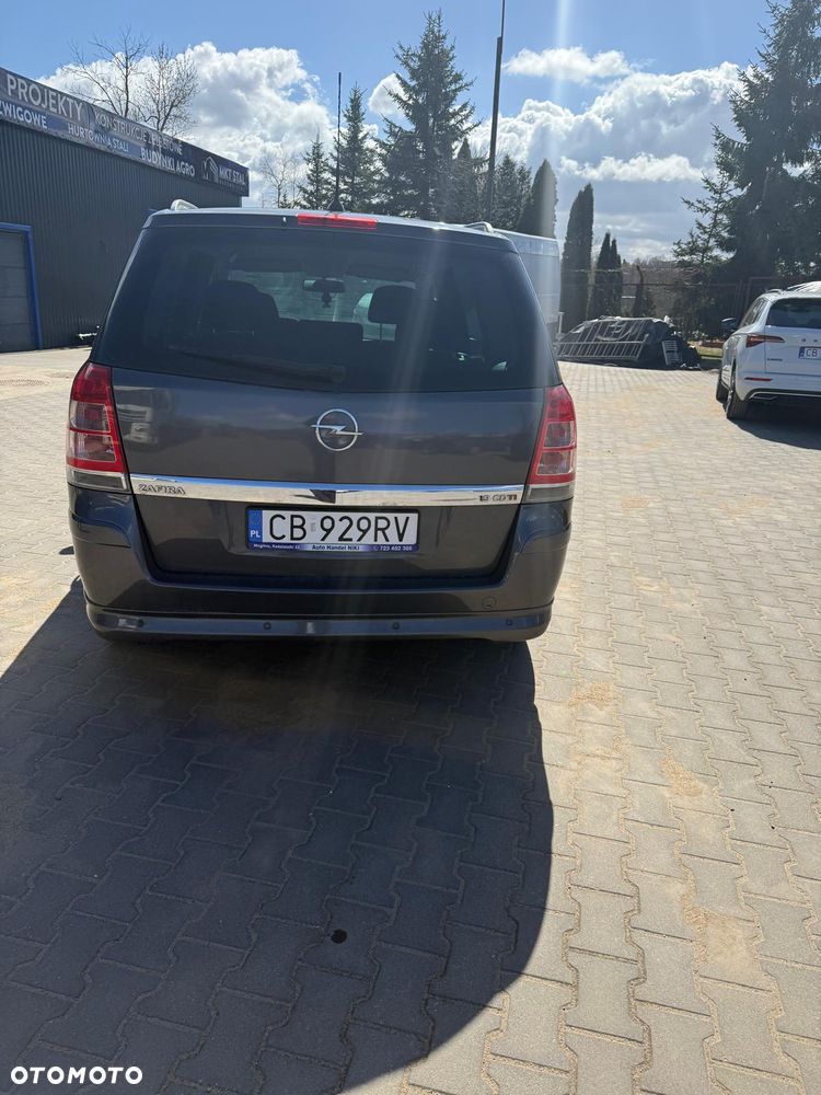 Opel Zafira 1.9 CDTI Edition - 2