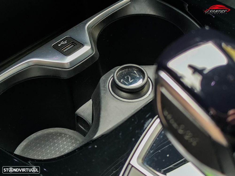 BMW 116 i Aut. M Sport - 32