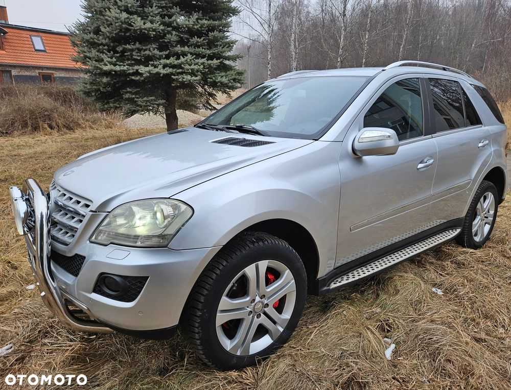 Mercedes-Benz ML 300 CDI 4-Matic - 8