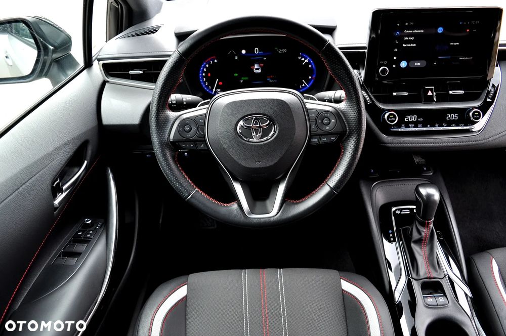 Toyota Corolla 2.0 Hybrid GR Sport - 28