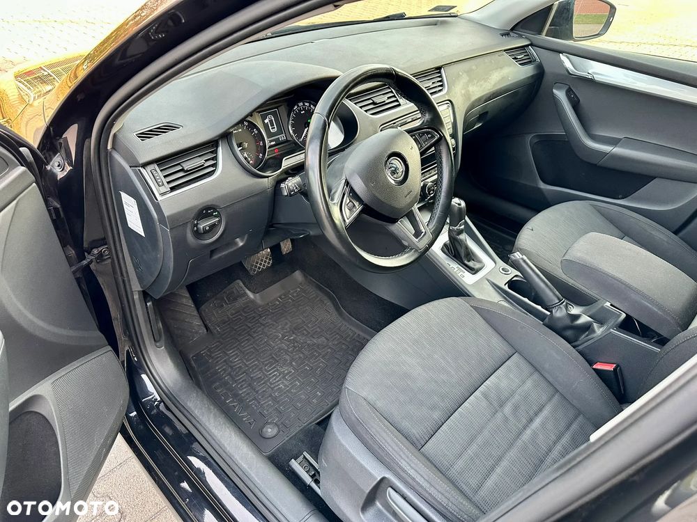 Skoda Octavia 1.4 TSI Style DSG - 35