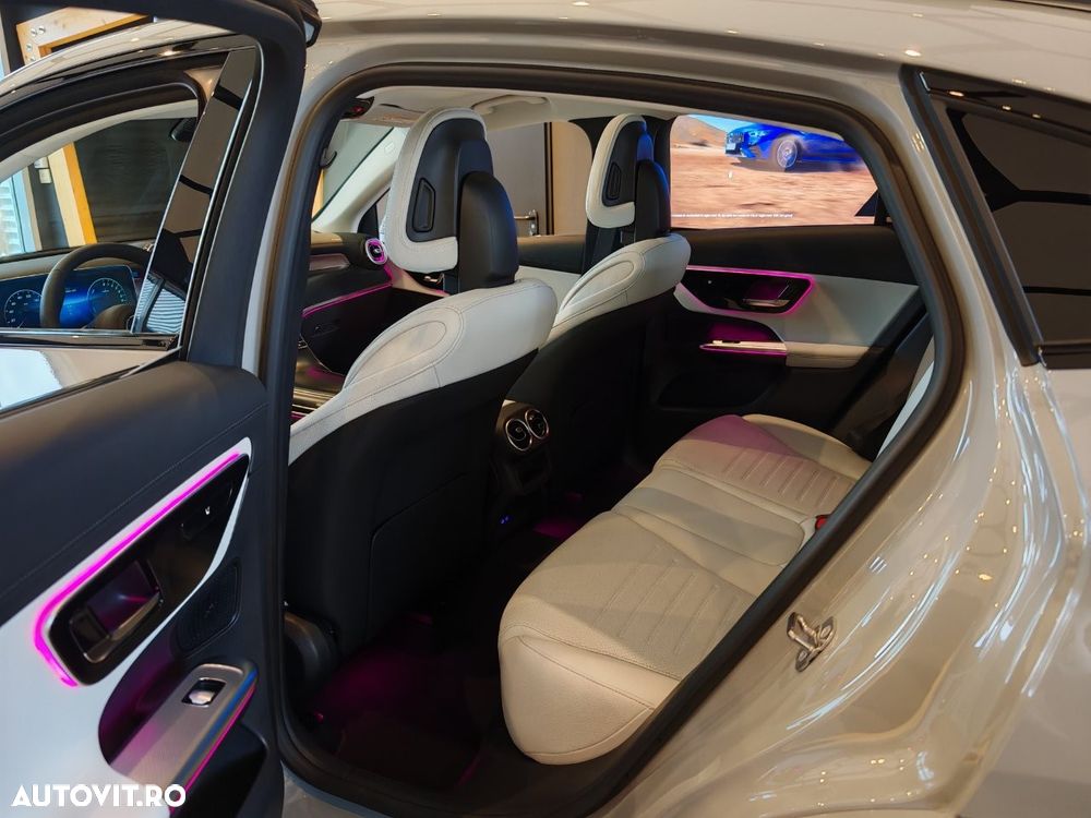 Mercedes-Benz GLC 300 e 4Matic 9G-TRONIC Edition AMG Line - 22