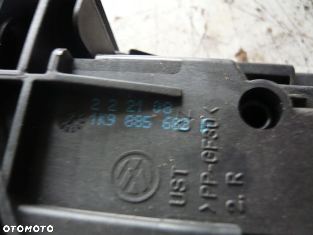zamek kanapy prawy 1k9885682d volkswagen golf vi - 2