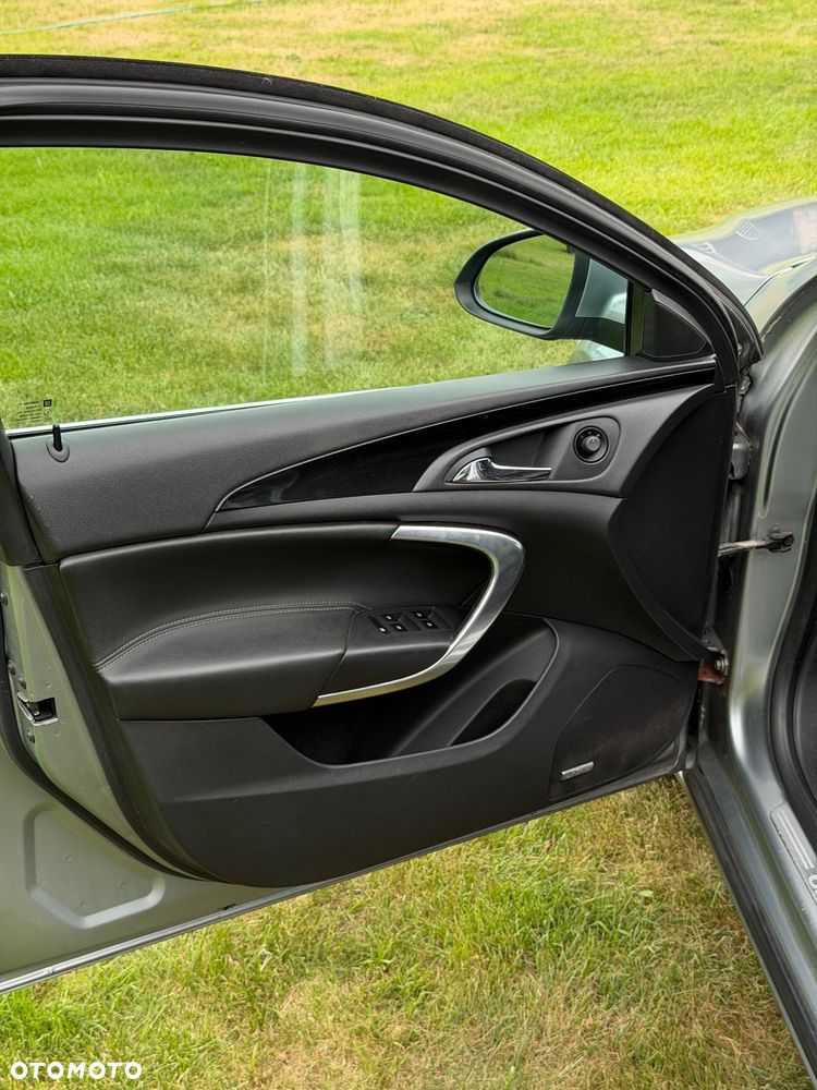 Opel Insignia 2.0 CDTI Sport 4x4 - 25