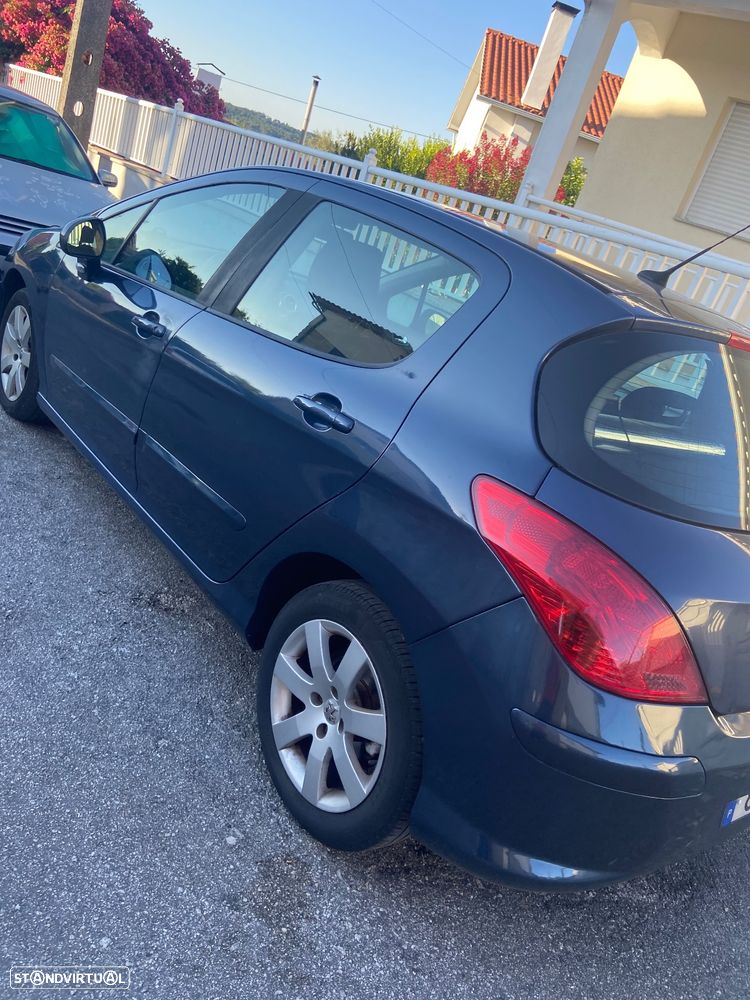 Peugeot 308 1.6 HDi Executive - 7
