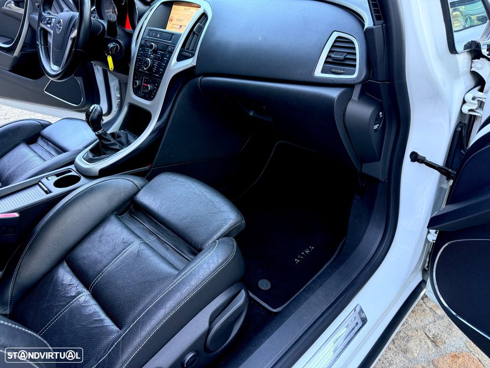 Opel Astra GTC 1.4 T - 47