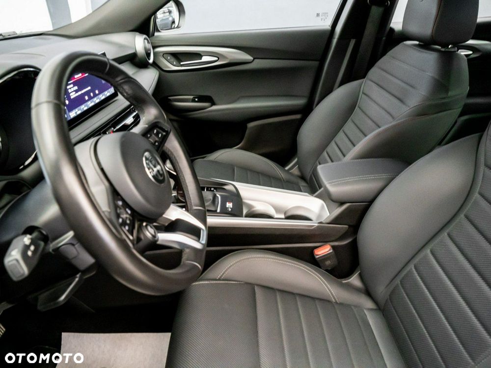 Alfa Romeo Tonale 1.5 T4 GSE mHEV Sprint DCT - 26