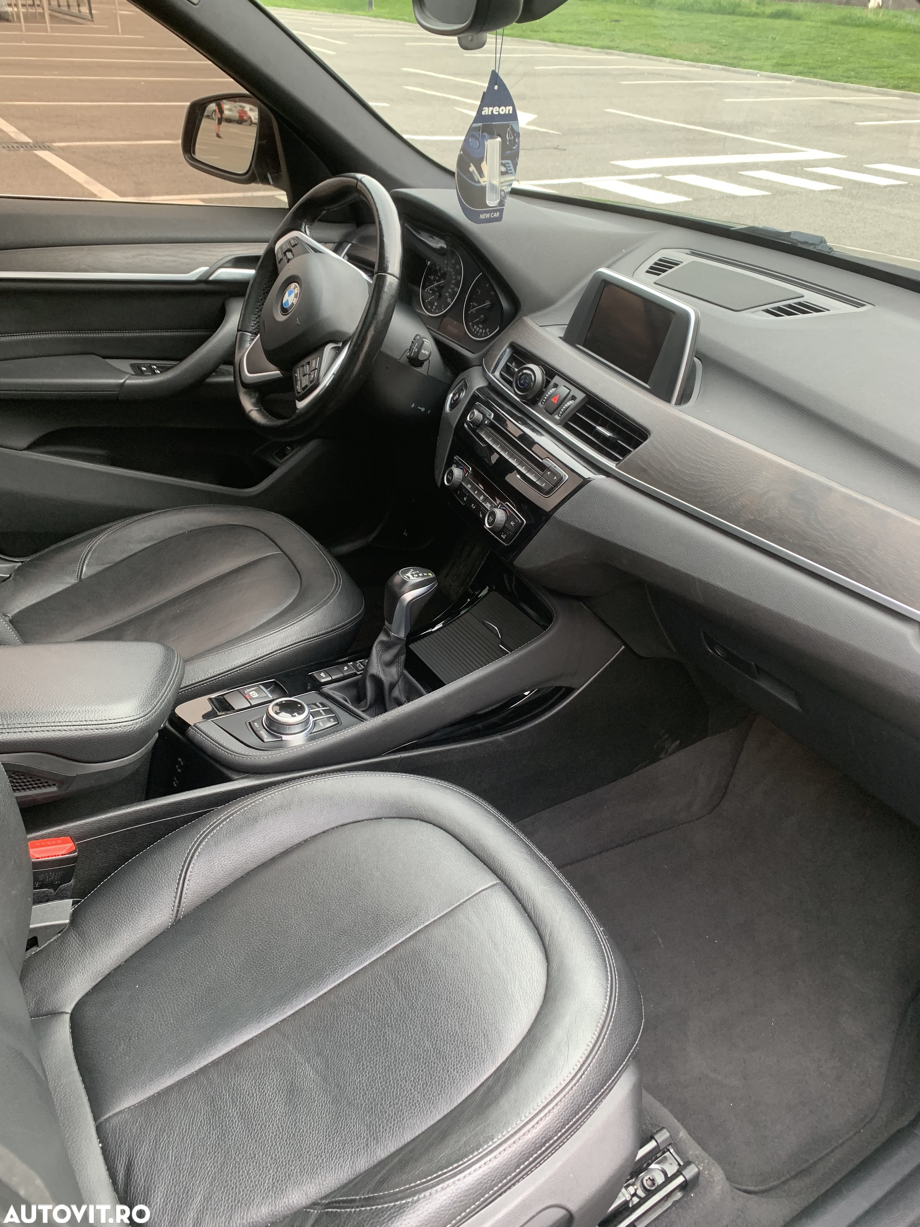 BMW X1 xDrive28i Aut. - 8