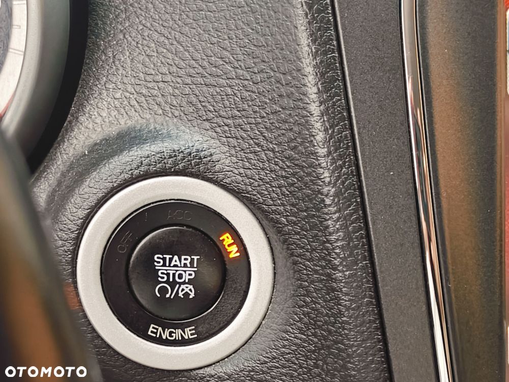 Fiat Freemont 2.0 Multijet 16V DPF Automatik Allrad Lounge - 16