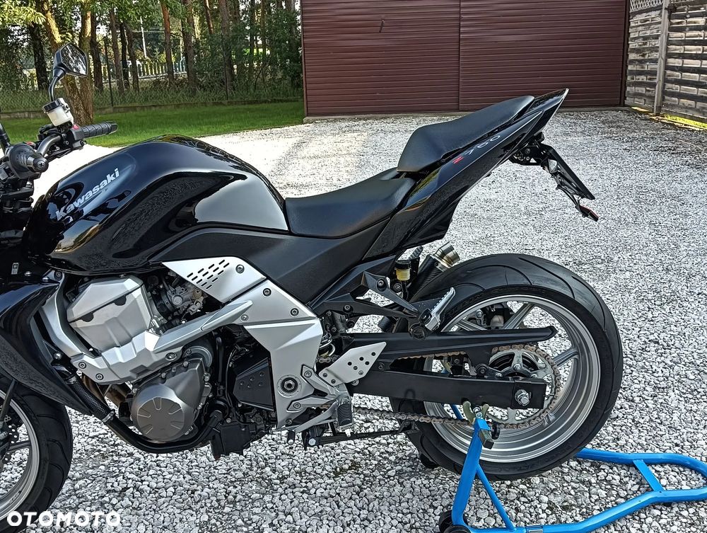 Kawasaki Z - 21
