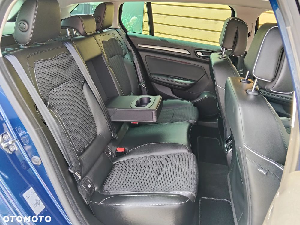 Renault Megane BLUE dCi 150 EDC BOSE EDITION - 28