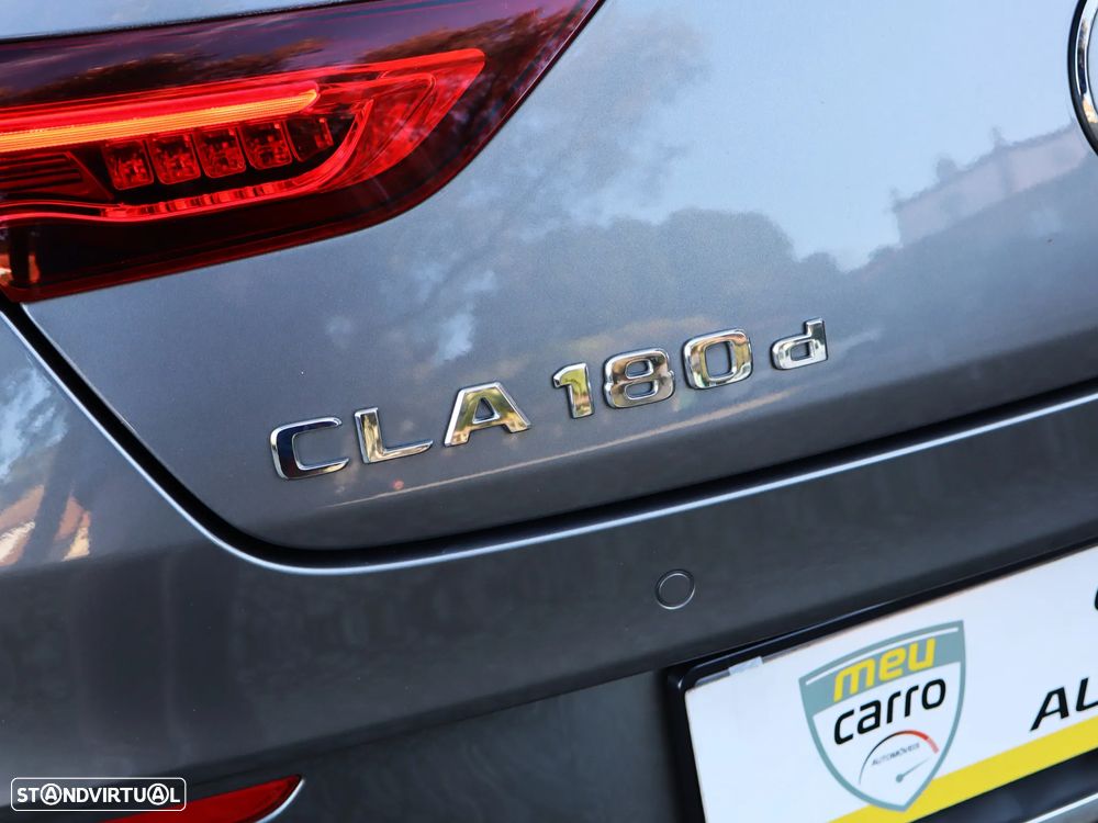 Mercedes-Benz CLA 180 d Shooting Brake AMG Line Aut. - 7