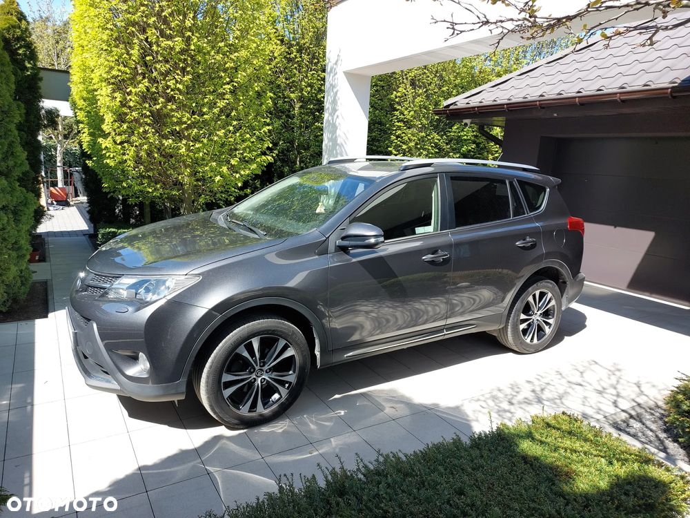 Toyota RAV4 2.0 D-4D Prestige - 24