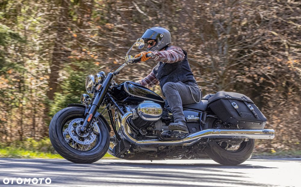 BMW R - 8