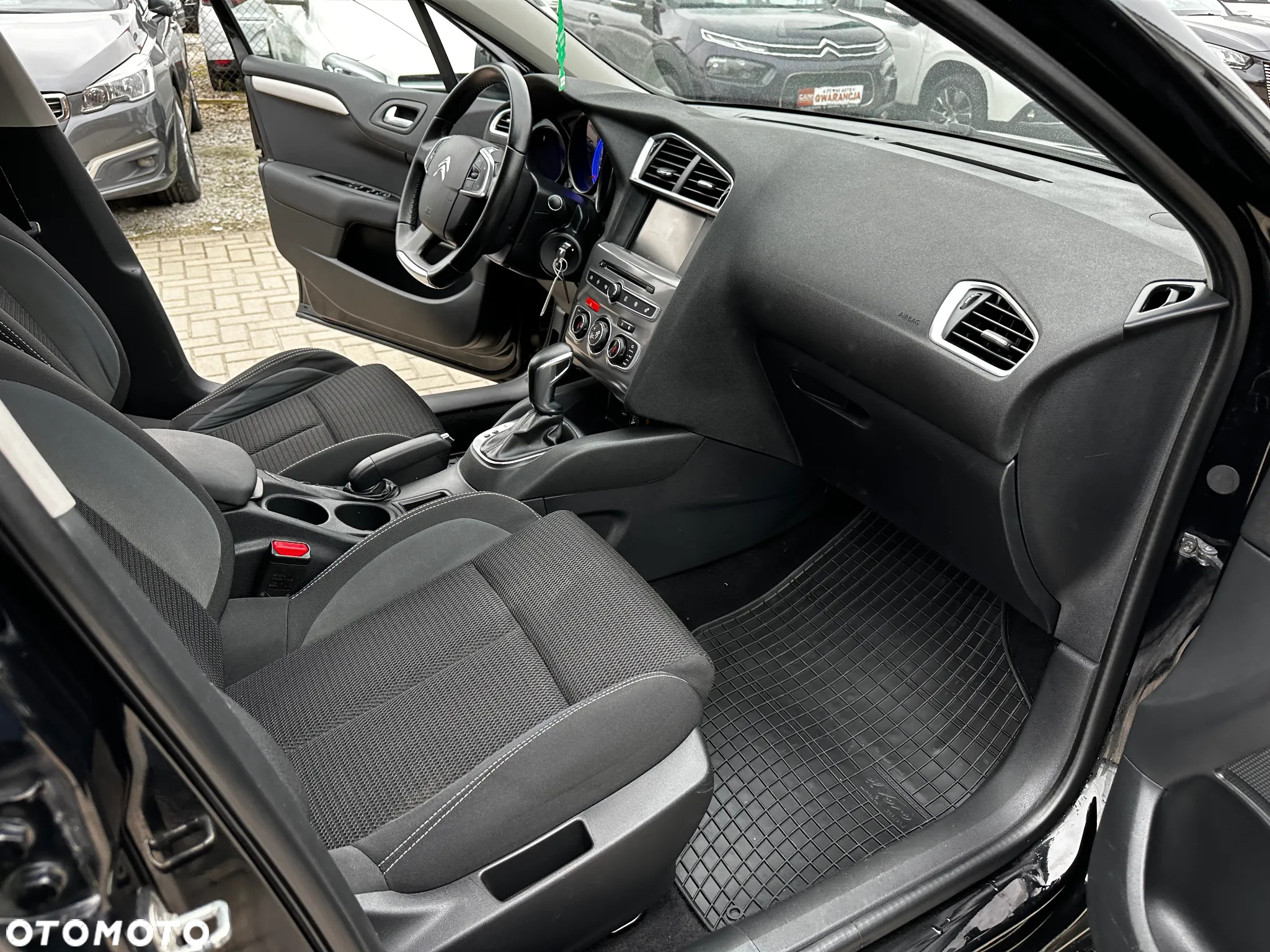 Citroën C4 - 24