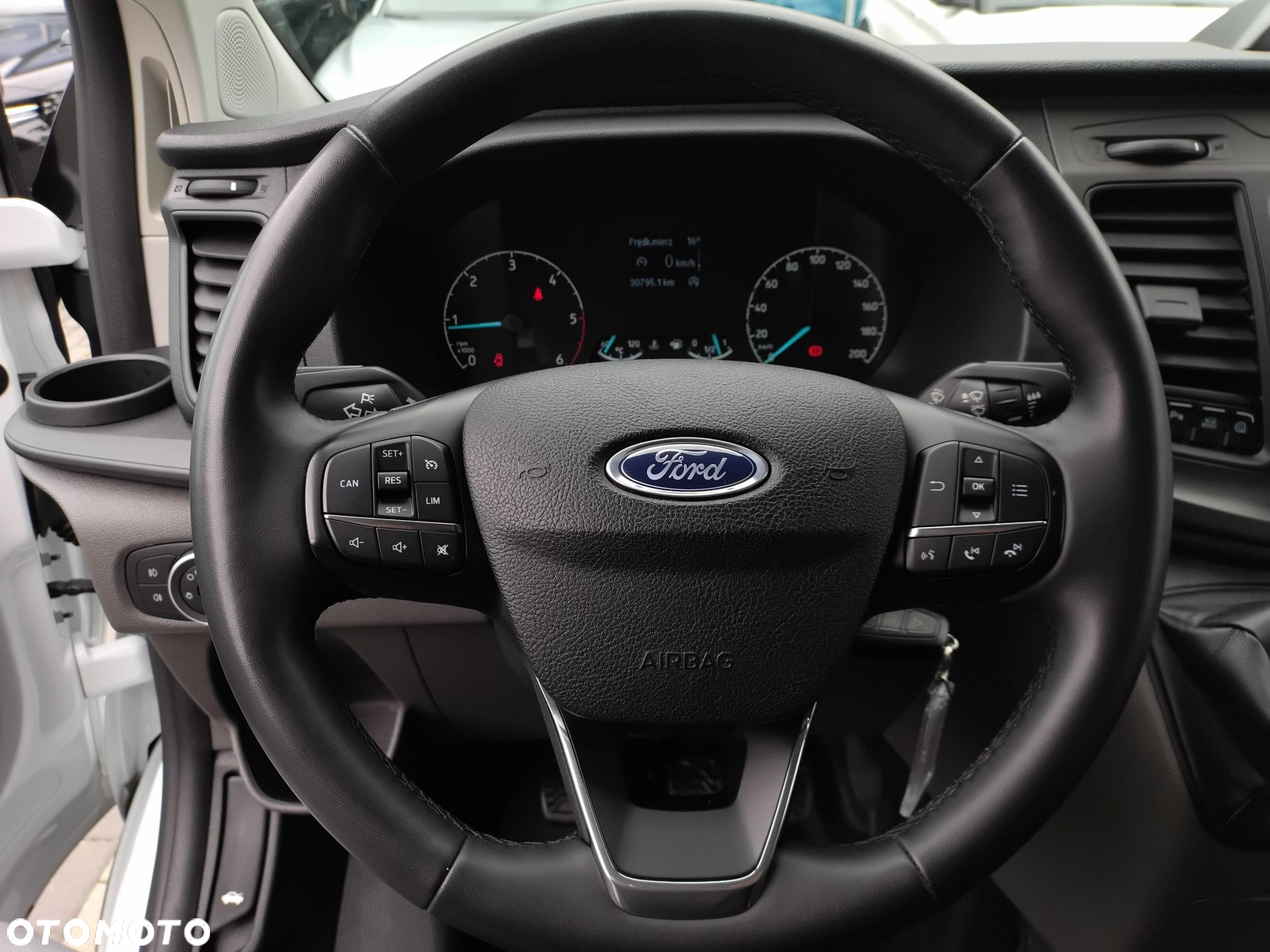 Ford Transit Custom - 17