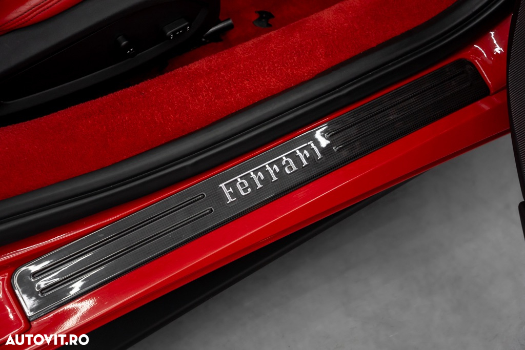 Ferrari 488 GTB - 30