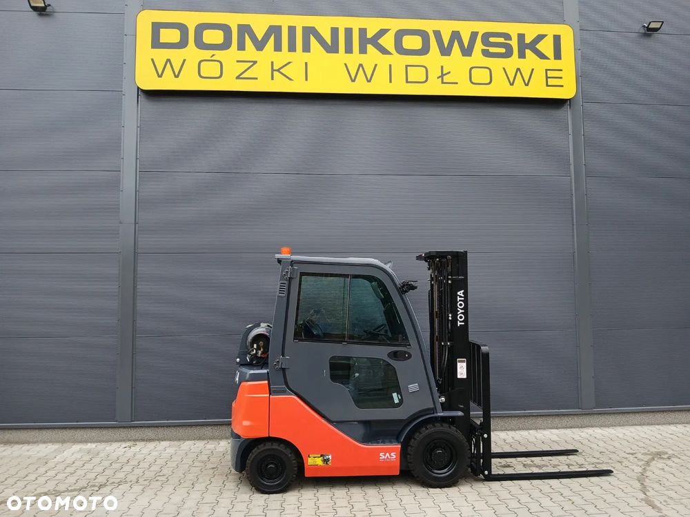 Toyota 02-8FGF18 - 1