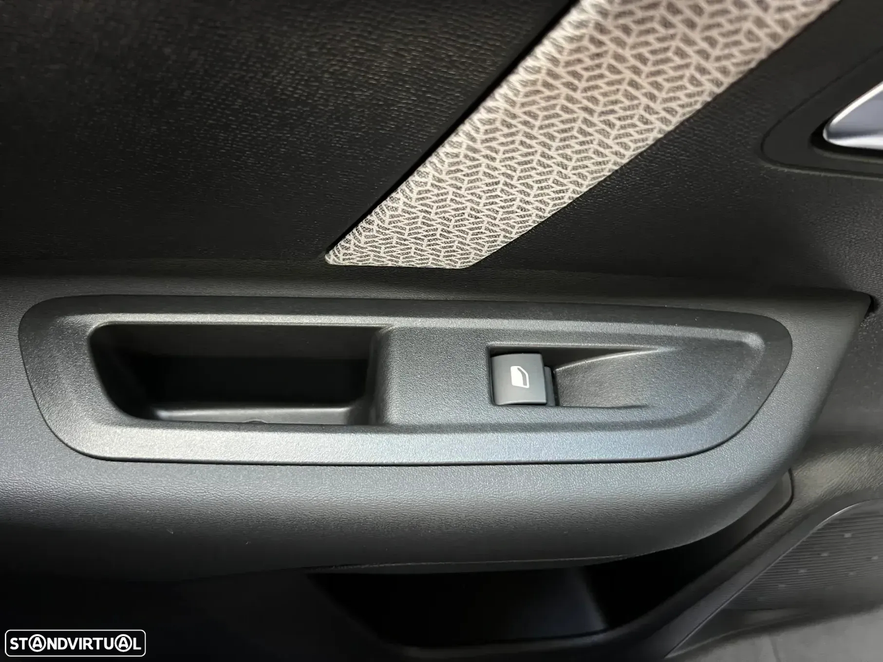 Citroën C4 1.2 PureTech Plus - 34