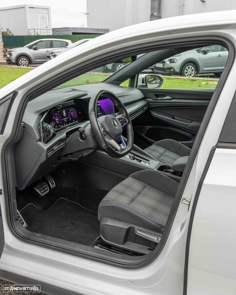 VW Golf 1.4 eHybrid OPF DSG GTE - 11