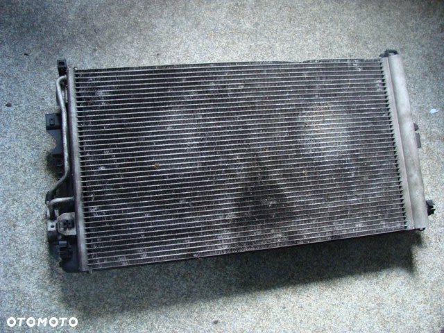 VITO 2.2 CDI W639 CHŁODNICA WODY KLIMATYZACJI - 2