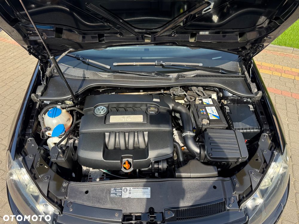 Volkswagen Golf 1.6 Team - 18