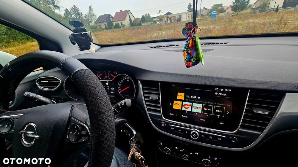 Opel Crossland X - 16