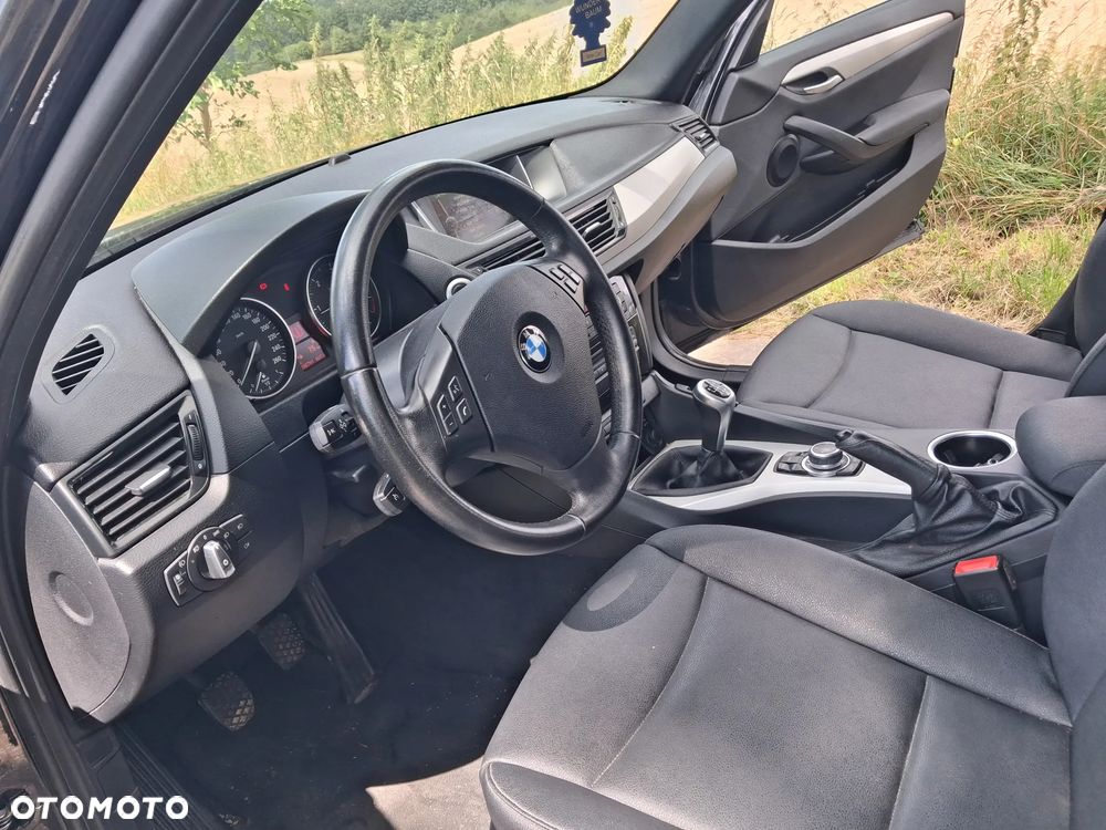 BMW X1 sDrive16d xLine - 15
