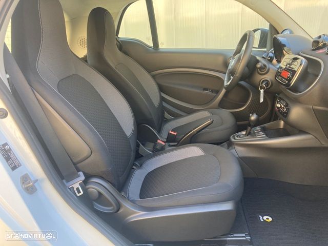Smart ForTwo Coupé EQ passion - 31