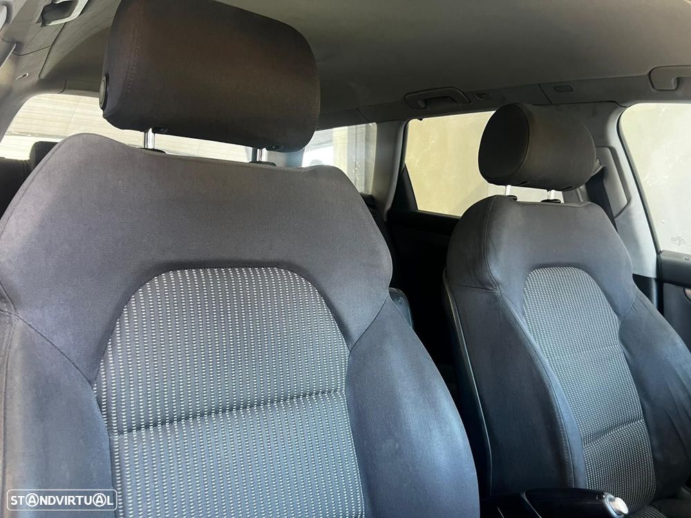 Audi A4 Avant 2.0 TDi S-line - 15