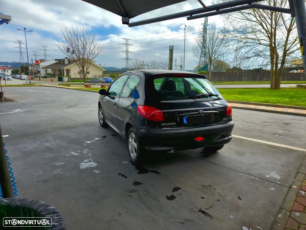 Peugeot 206 1.1 XT - 4