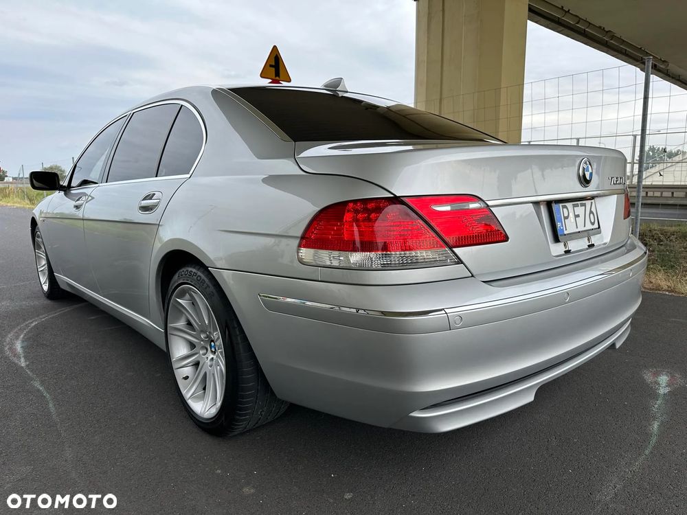 BMW Seria 7 760i L - 3