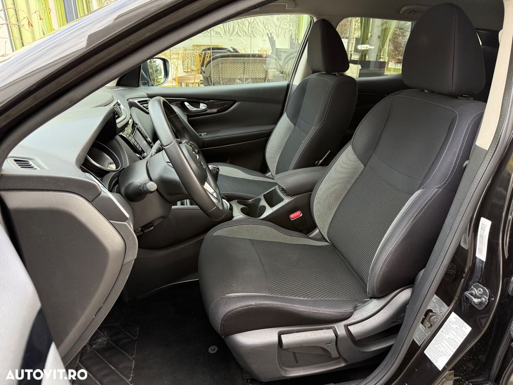 Nissan Qashqai - 14