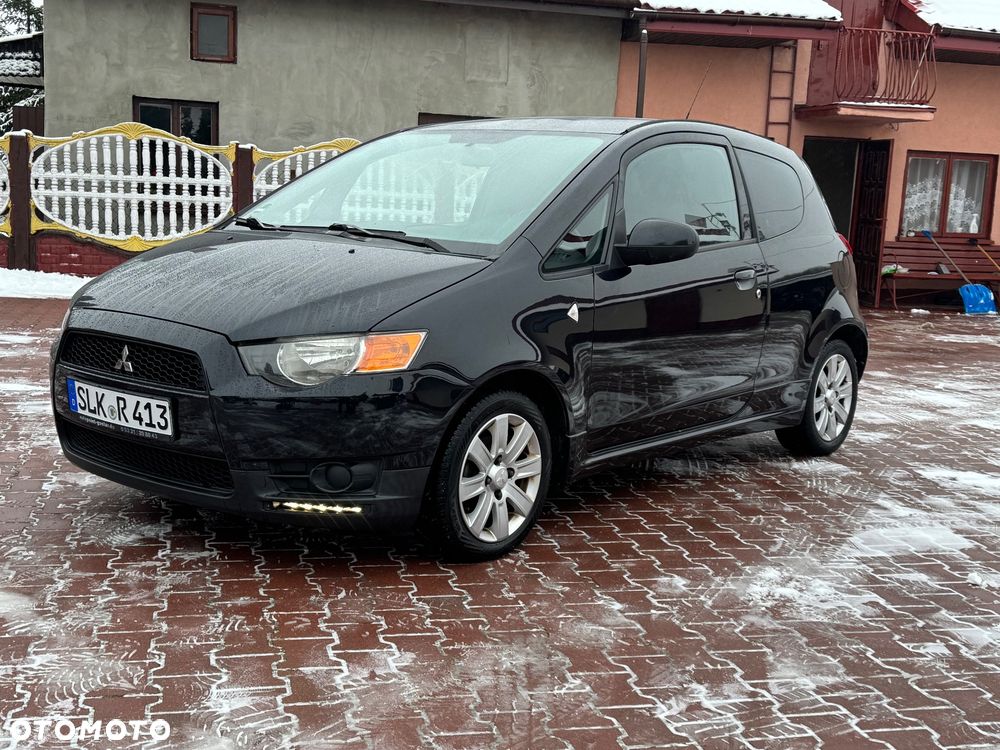 Mitsubishi Colt - 27